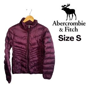 Abercrombie and Fitch Women's Puffer Jacket Lightweight Down Insulated Maroon S